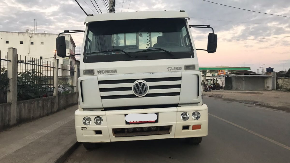 Duas pessoas são presas e 11 veículos clonados são apreendidos durante operação “Grande Família” em SAJ