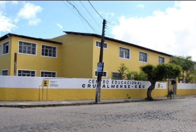Aulas semipresenciais iniciam nesta segunda-feira nas escolas municipais de Cruz das Almas