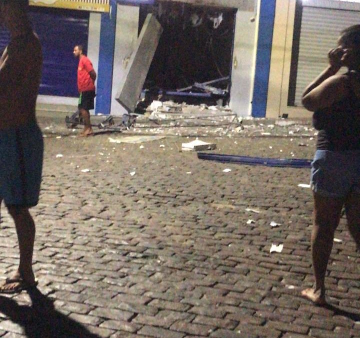 SÃO FÉLIX: Casa lotérica é atacada por bandidos
