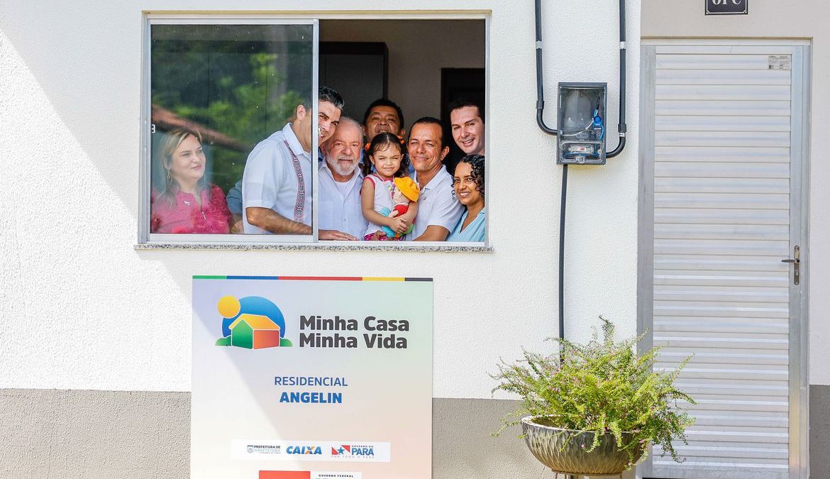 Minha Casa, Minha Vida é reparação histórica com o povo, diz Lula