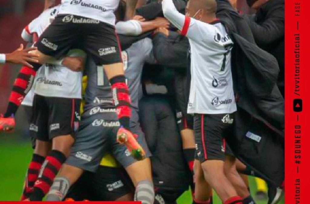 Vitória vence Internacional no Beira-Rio e está nas oitavas da Copa do Brasil