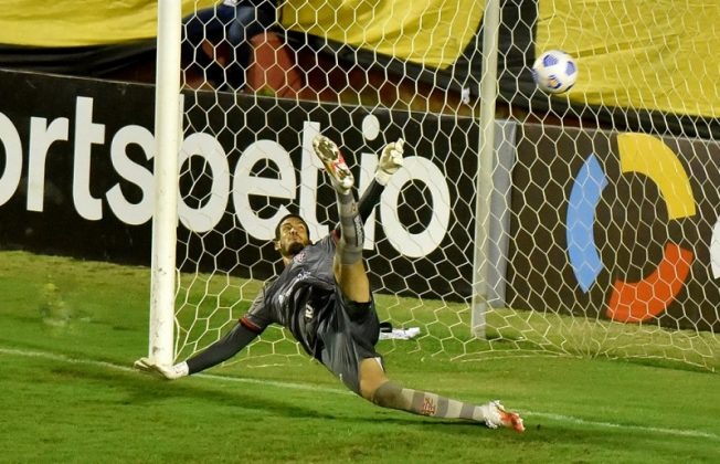 Vitória é derrotado pelo Internacional no jogo de ida da 3ª fase da Copa do Brasil